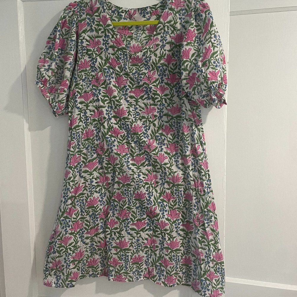 Size Small Cotton Short Sleeve Mini